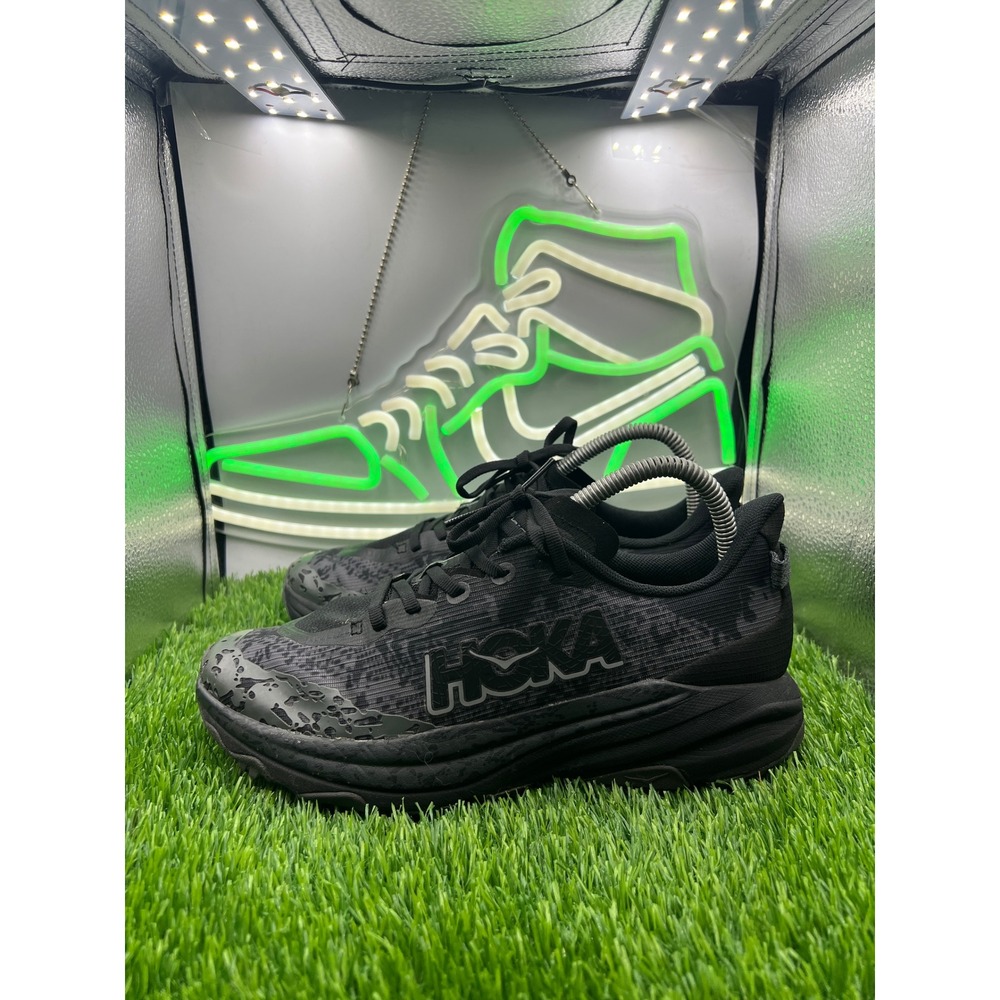 Hoka Speedgoat 6 Black Dark Grey Trail Running Shoes 1156933 ORR Men's 6 W7.5